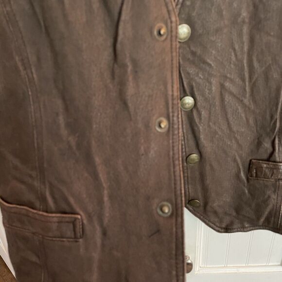 Vintage STRUCTURE Leather Men's Vest Small Snap Brown Riding Biker Western Rodeo - Picture 10 of 13